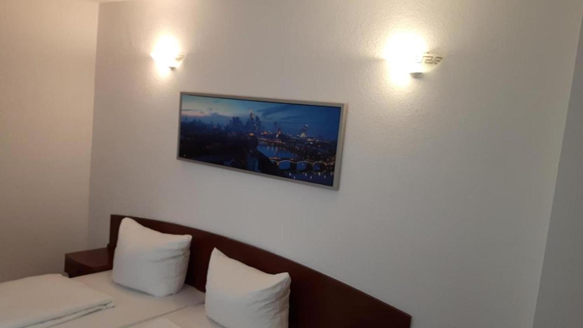Hotel Aurelia Франкфурт-на-Майне Экстерьер фото
