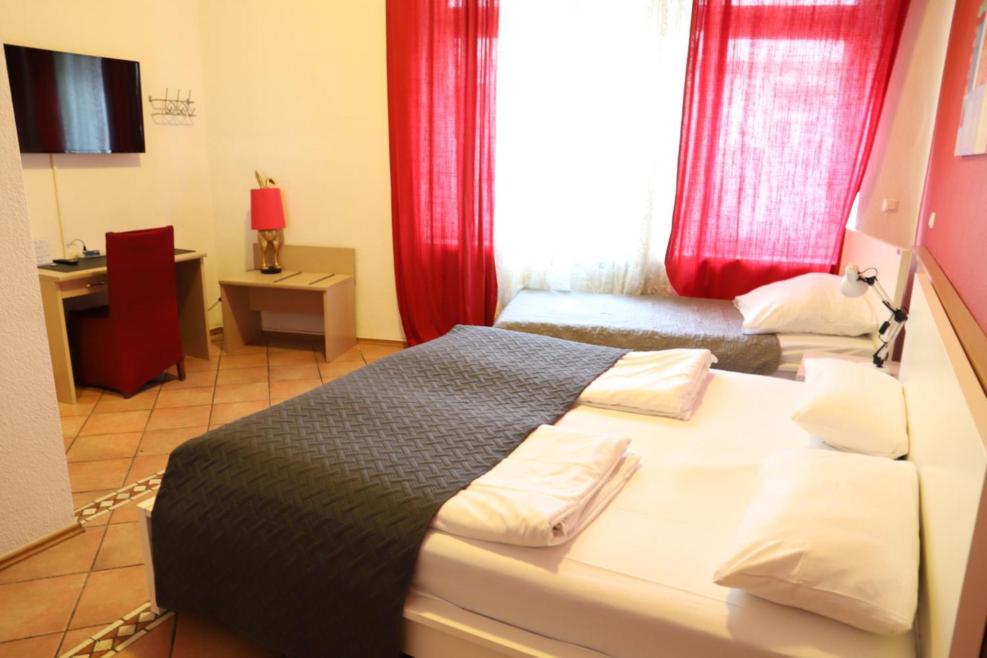 Hotel Aurelia Франкфурт-на-Майне Экстерьер фото